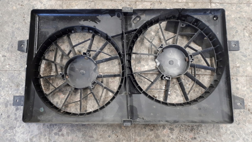 фото №1, Корпус вентилятора chrysler sebring 2.7