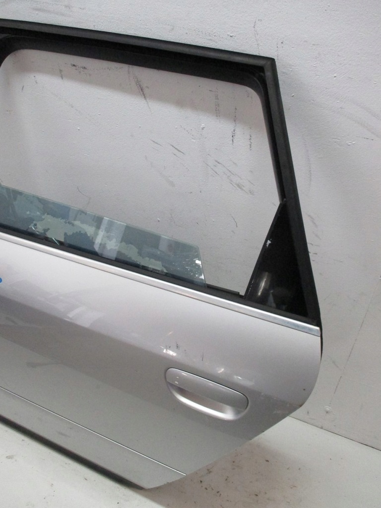 фото №5, Двері ліва задні audi a6 4b9 kombi