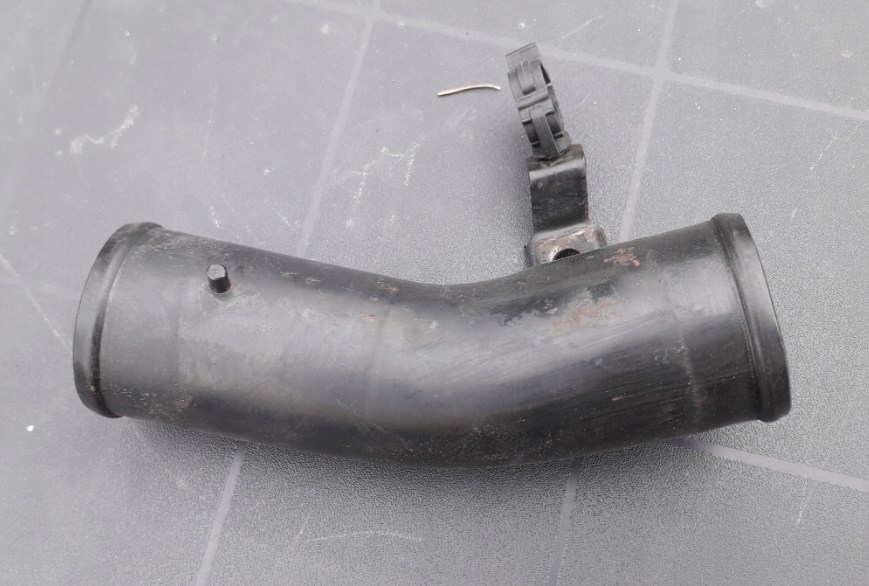 фото №1, Труба, з'єднувач сталевий інтеркулер 2,8 peugeot boxer - оригінал