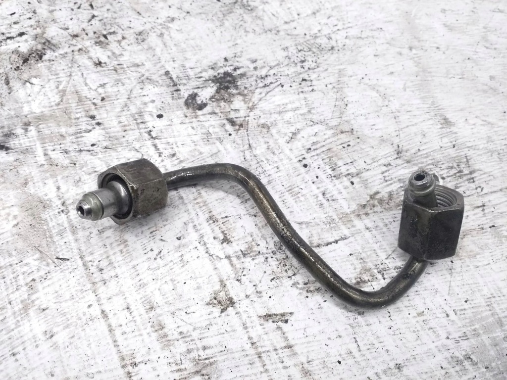 фото №4, Bmw 3 f30 f35 f31 2012 шланг паливний форсунки