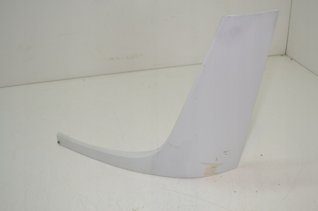 Купити Mercedes actros mp4 молдинг накладка ліхтарі  ліва