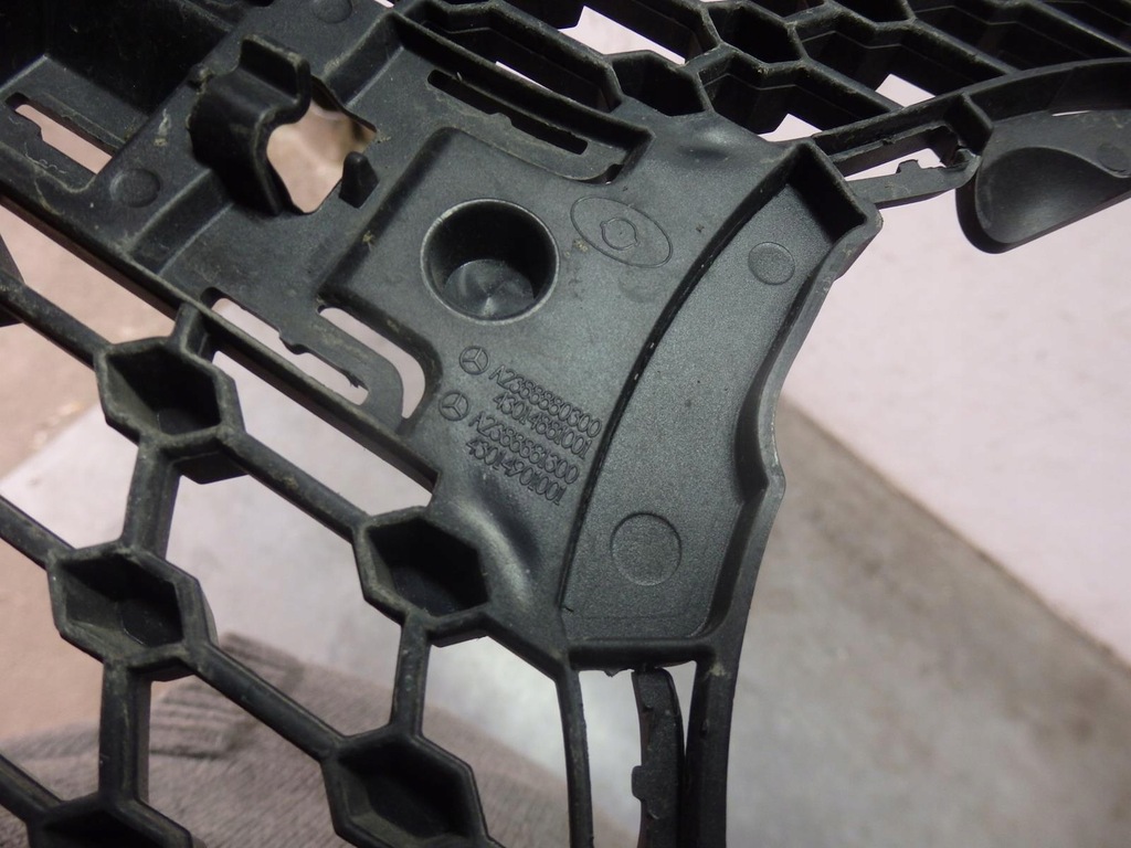 фото №10, Решётка радиатора решётка радиатора mercedes w238 e-klasa e-coupe 2017- a2388880300