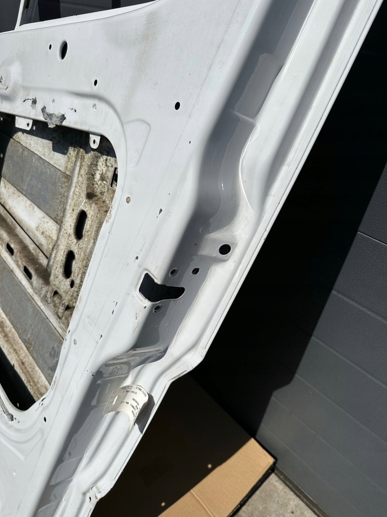 Двері праве передні mercedes sprinter 906, w906 Київ