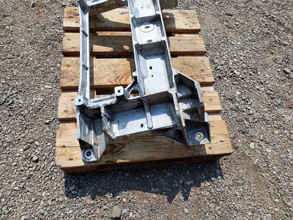 фото №6, Підрамник балка задня chevrolet corvette c5