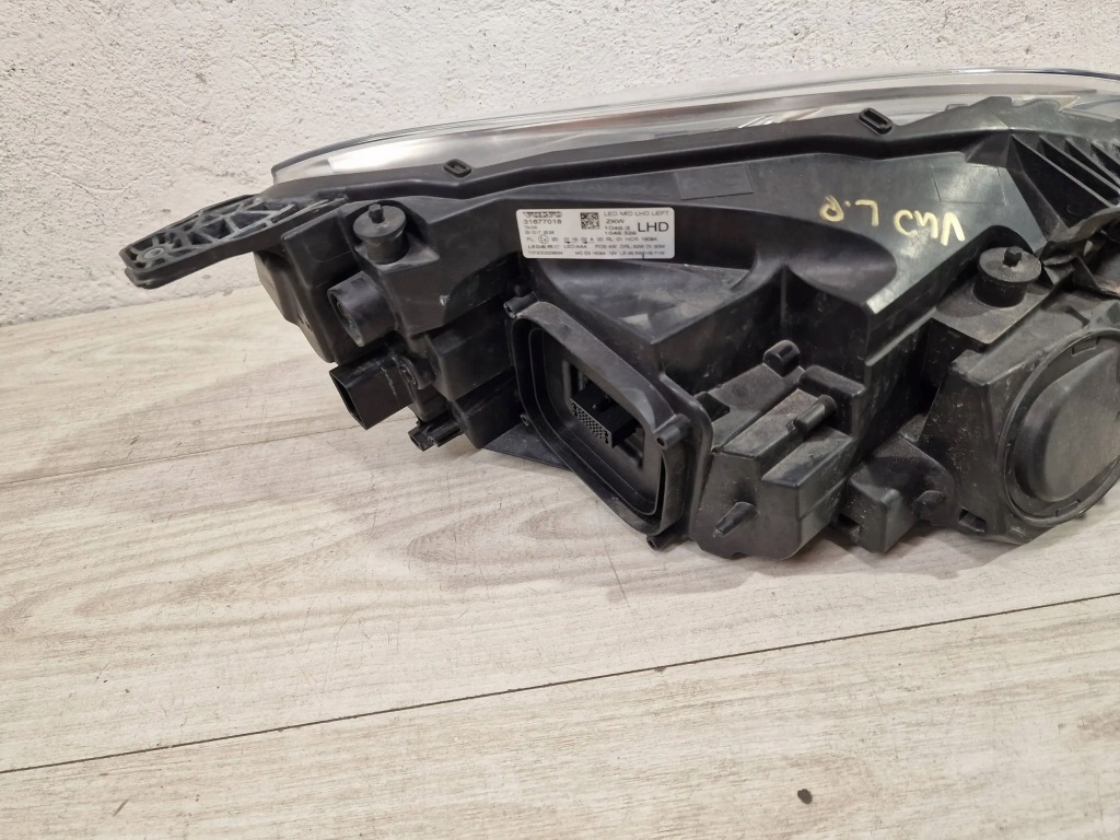 фото №12, Лампа левая volvo xc40 v40 full led оригинальная eu!