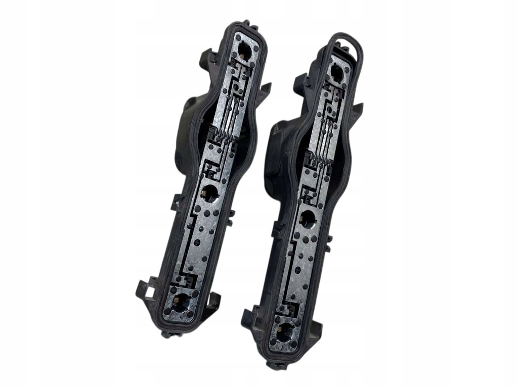 фото №1, Вкладыш вкладка лампы правый задняя renault espace iv 89023832 nr533