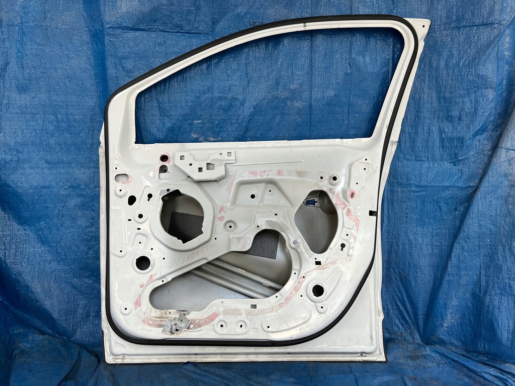 фото №3, Opel crossland правое передние дверь