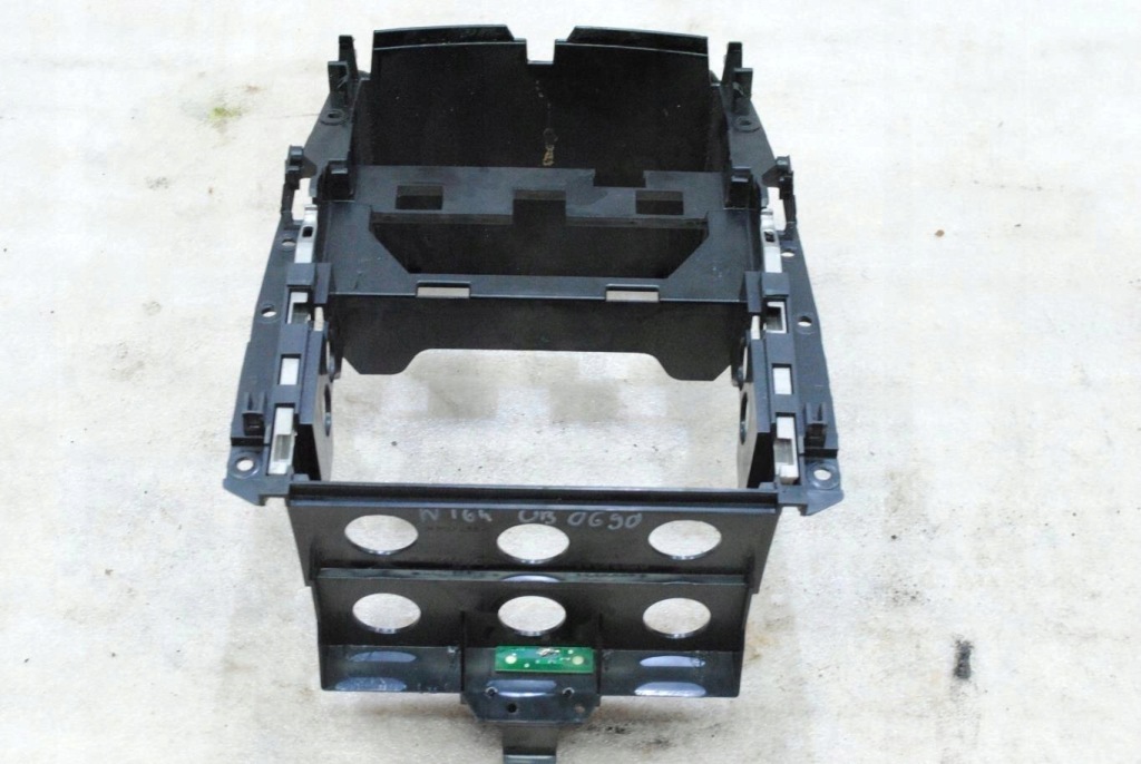 Рамка радио mercedes mercedes w164 рестайлинг Цена