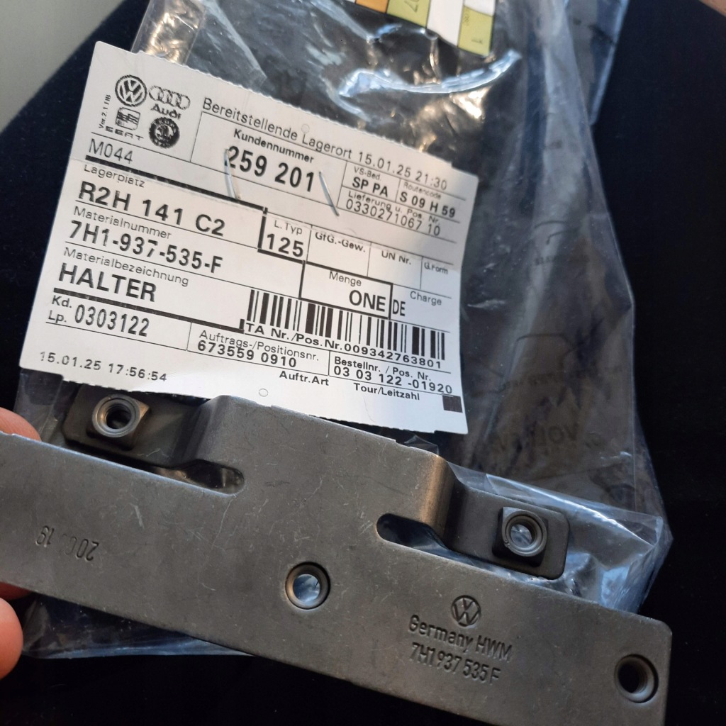 фото №1, 7h1937535f кронштейн блок управления t5 multivan transporter vw