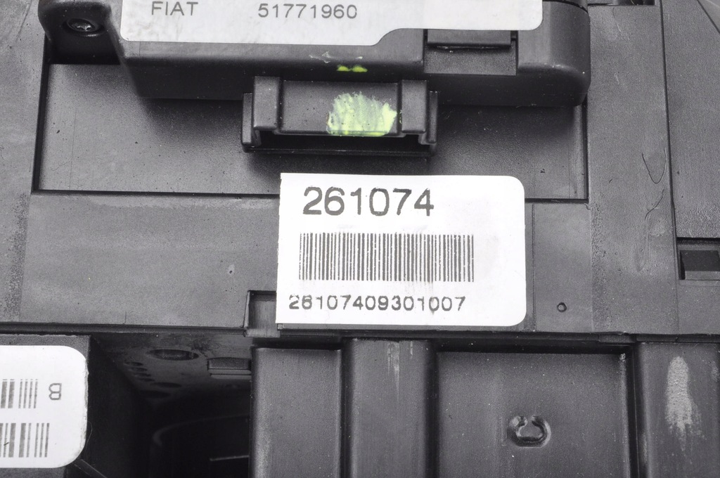 фото №7, Ferrari california 4.3 f149 переключатель комбинированный