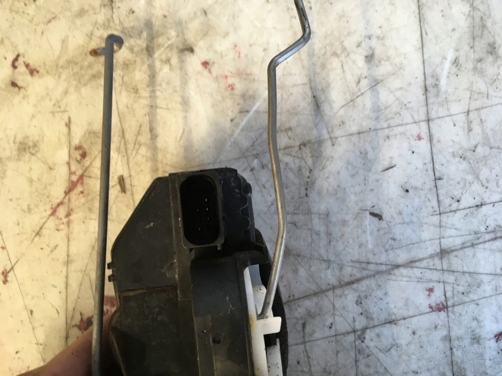 фото №3, Замок правий перед opel insignia europa