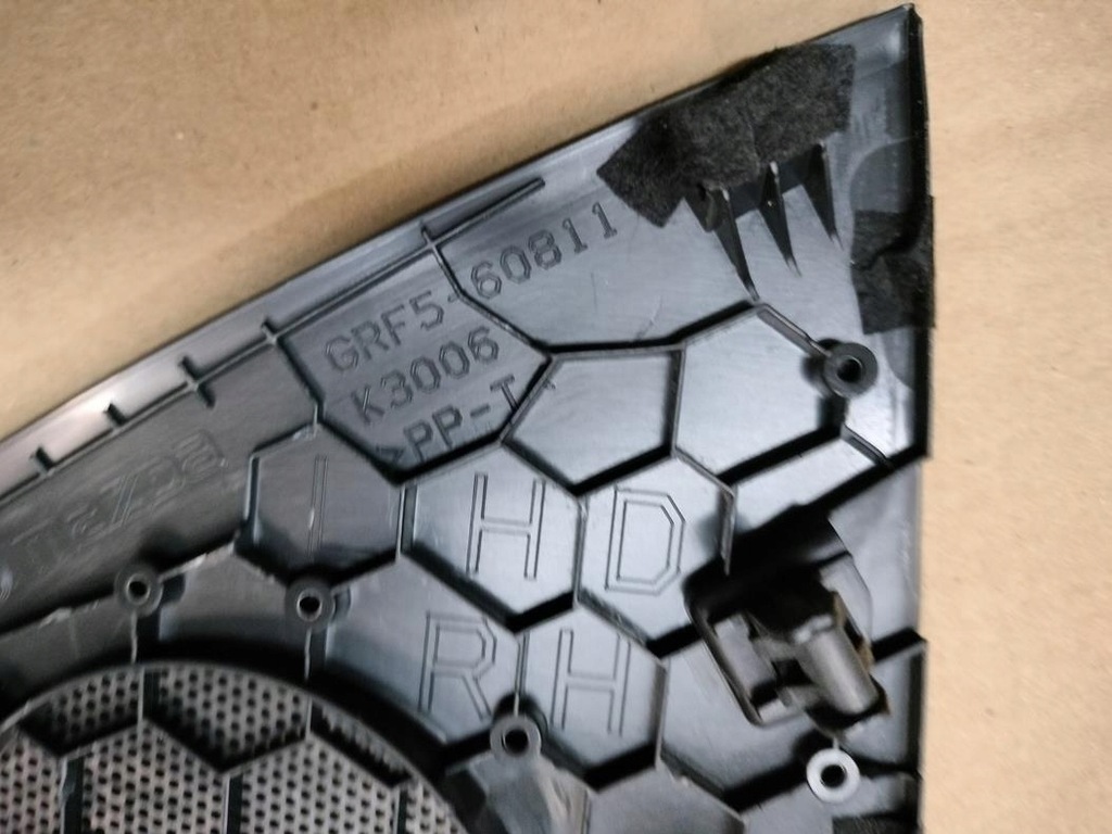 фото №4, Заглушка решётка салона правая mazda 6 gj lift