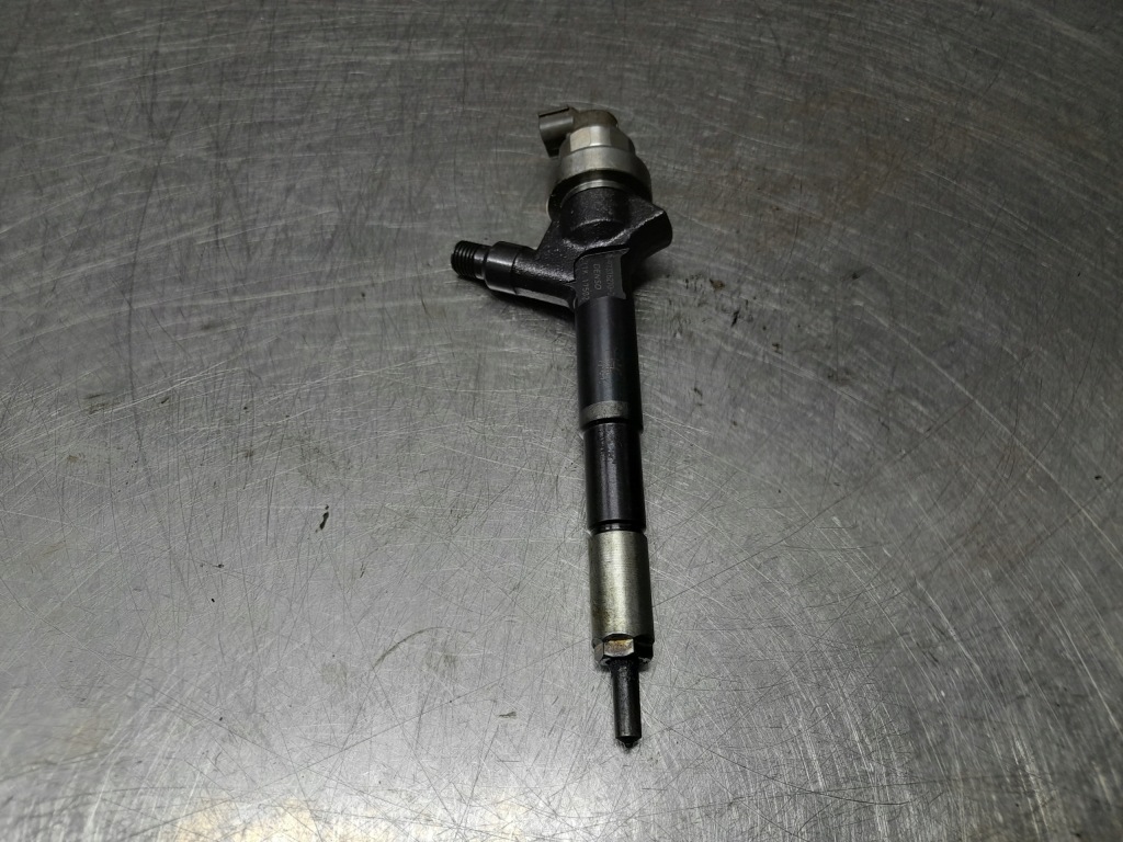 Купити Opel 1.7 cdti форсунка 8-97376270-2
