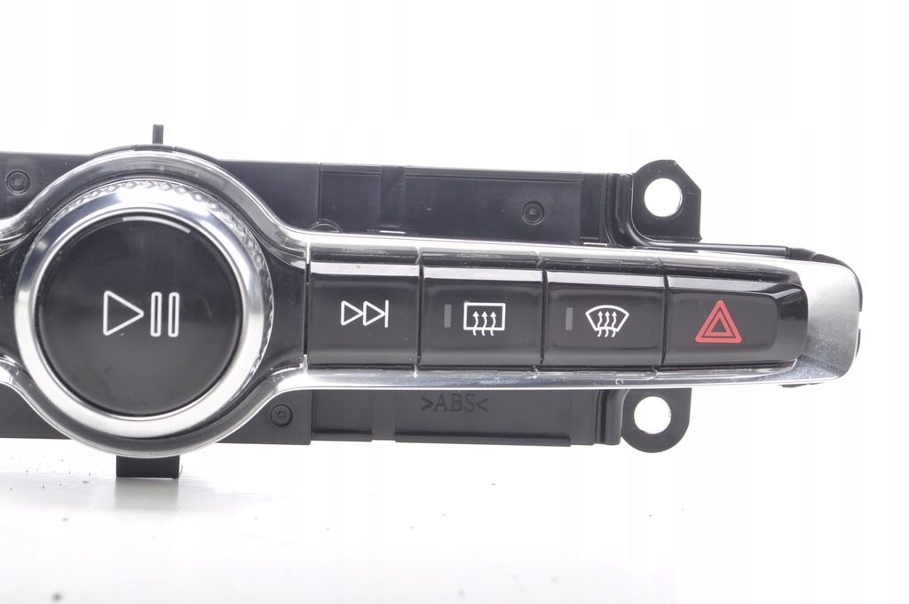 фото №6, Volvo s60 iii панель радио p31398846 2019