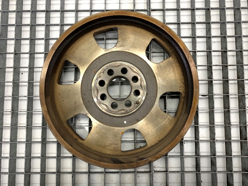 Купить Колесо маховик toyota land cruiser j12