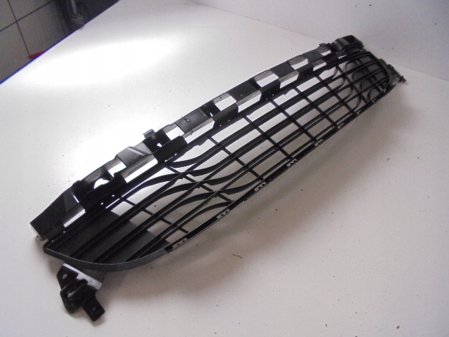 фото №1, Решітка бампера перед renault megane iii