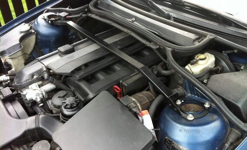 фото №3, Staffa розпірка передня верхній bmw e46 touring