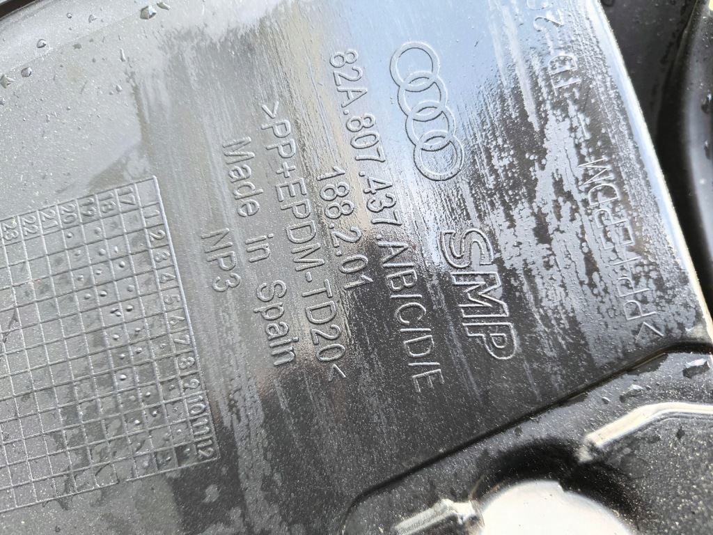 Бампер audi a1 ii s line 2018- передній 82a 82a807437a омивачі bez pdc Недорого