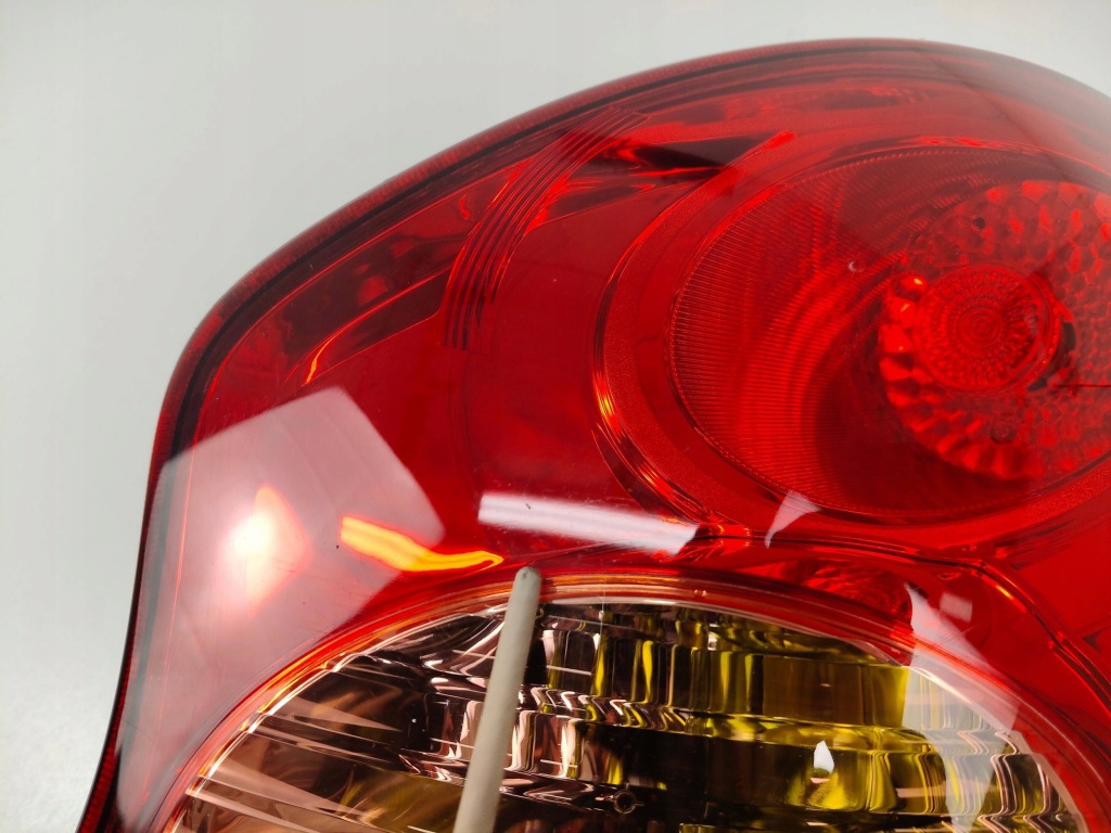 Лампа правий задній права задня ssangyoung korando 8360234 Київ