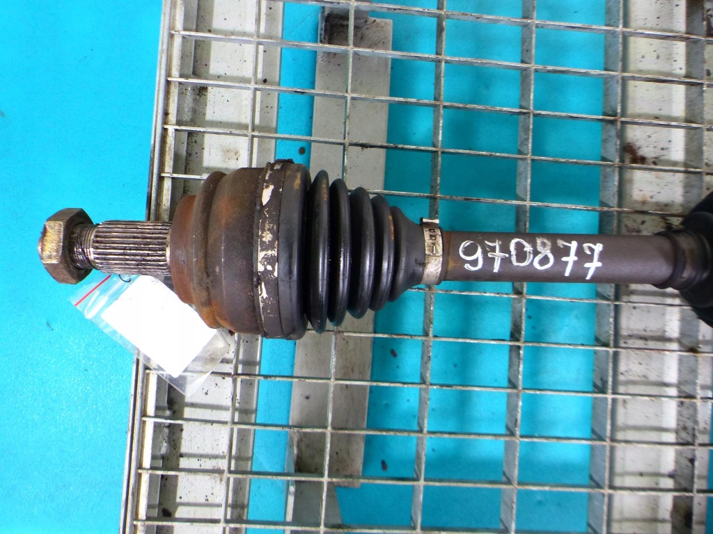 Привідний вал правий bmw x5 e53 3.0 r6 механічна коробка передач 99-03 Ціна