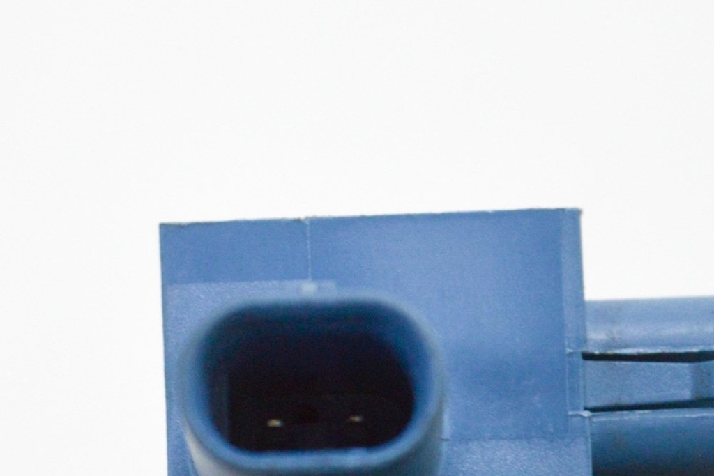 фото №5, Audi q3 8u 2.0 tdi правий датчик зіткнення 5k0959351a 5wk44270 103kw 2012