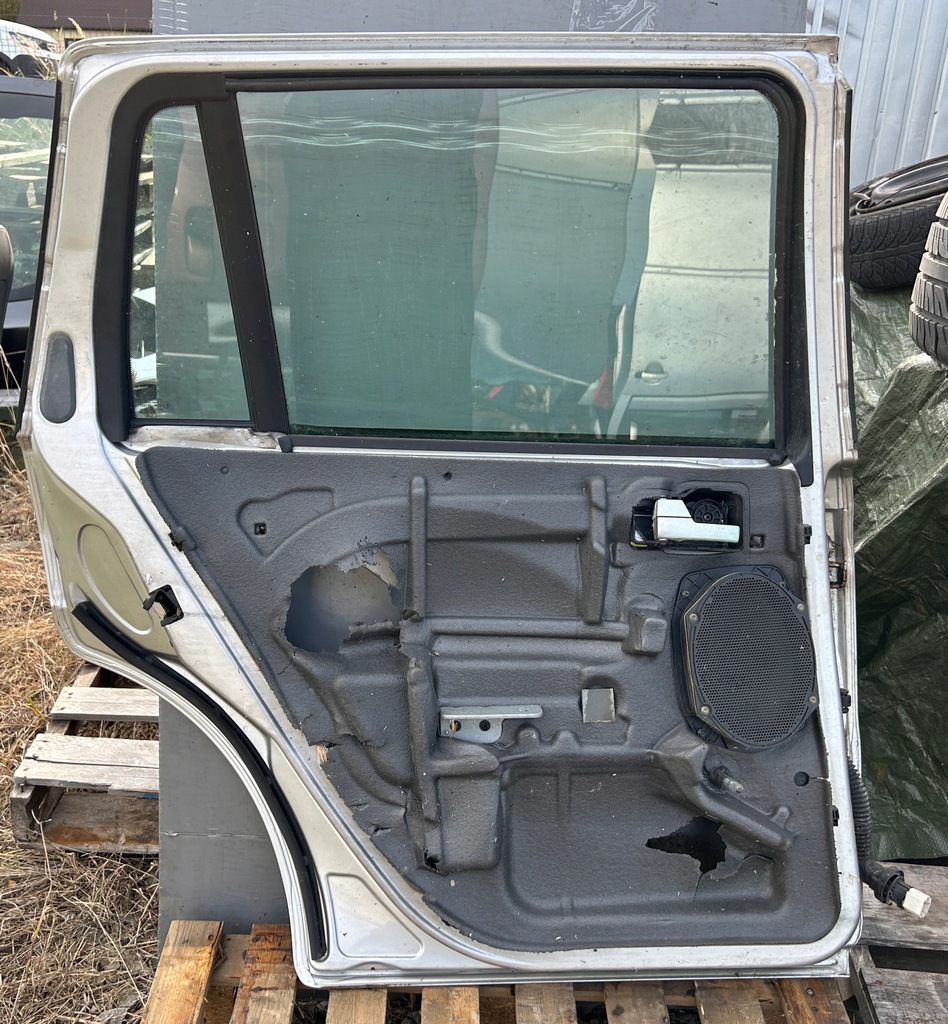 фото №10, Дверь левая задняя задние ford mondeo mk3 kombi