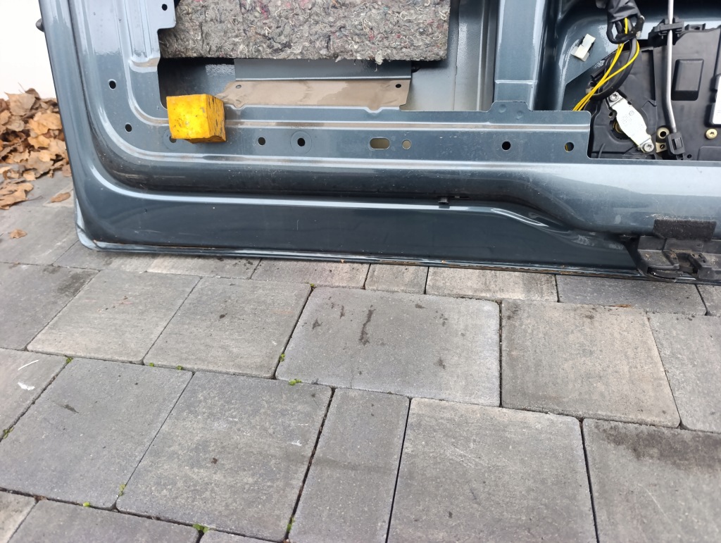 Кришка багажника кришка багажника задні vw t5 t5 рестайлінг  ld7u в Україні