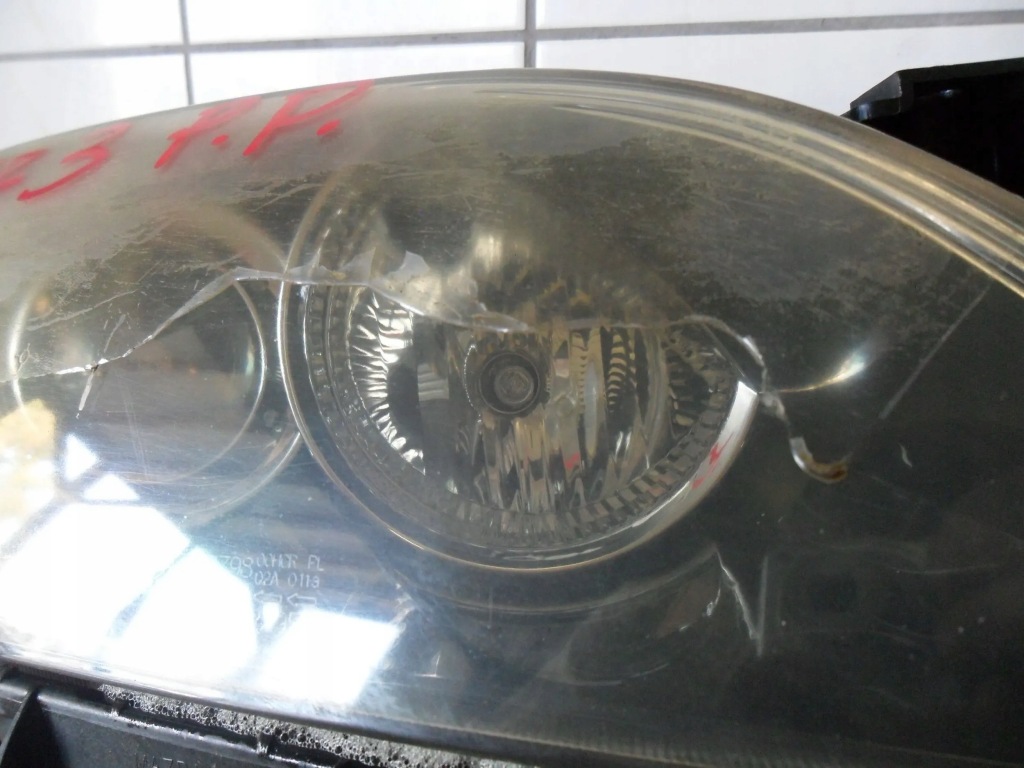 фото №11, Mazda 3 bk 2004 лампа фара правый перед передний