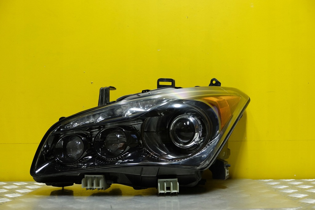 фото №1, Infiniti qx56 qx80 2011- фара лампа ксенон usa