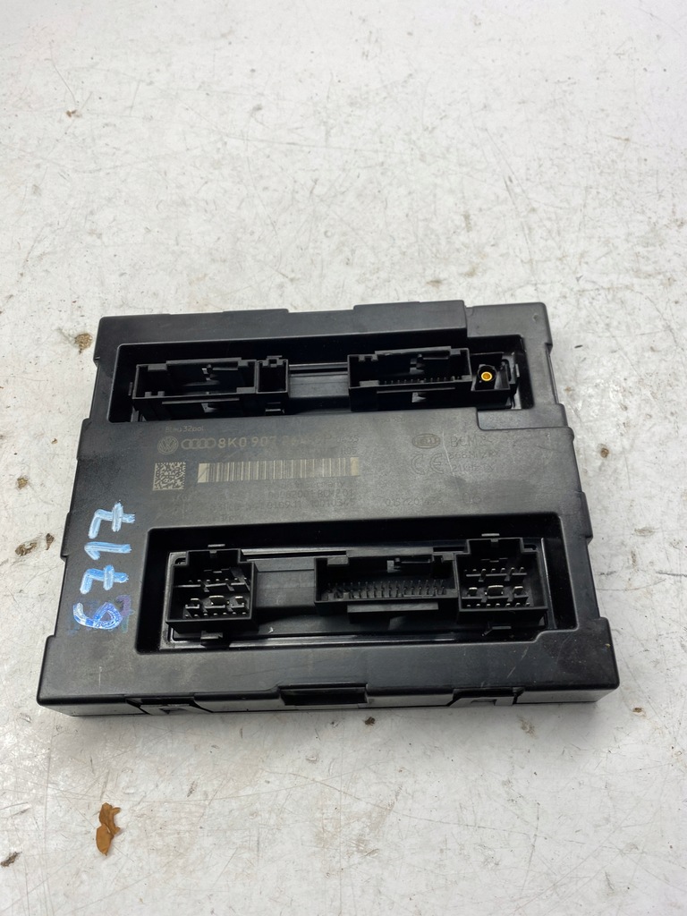 фото №1, Audi a5 8t модуль комфорту 8k0907064cp