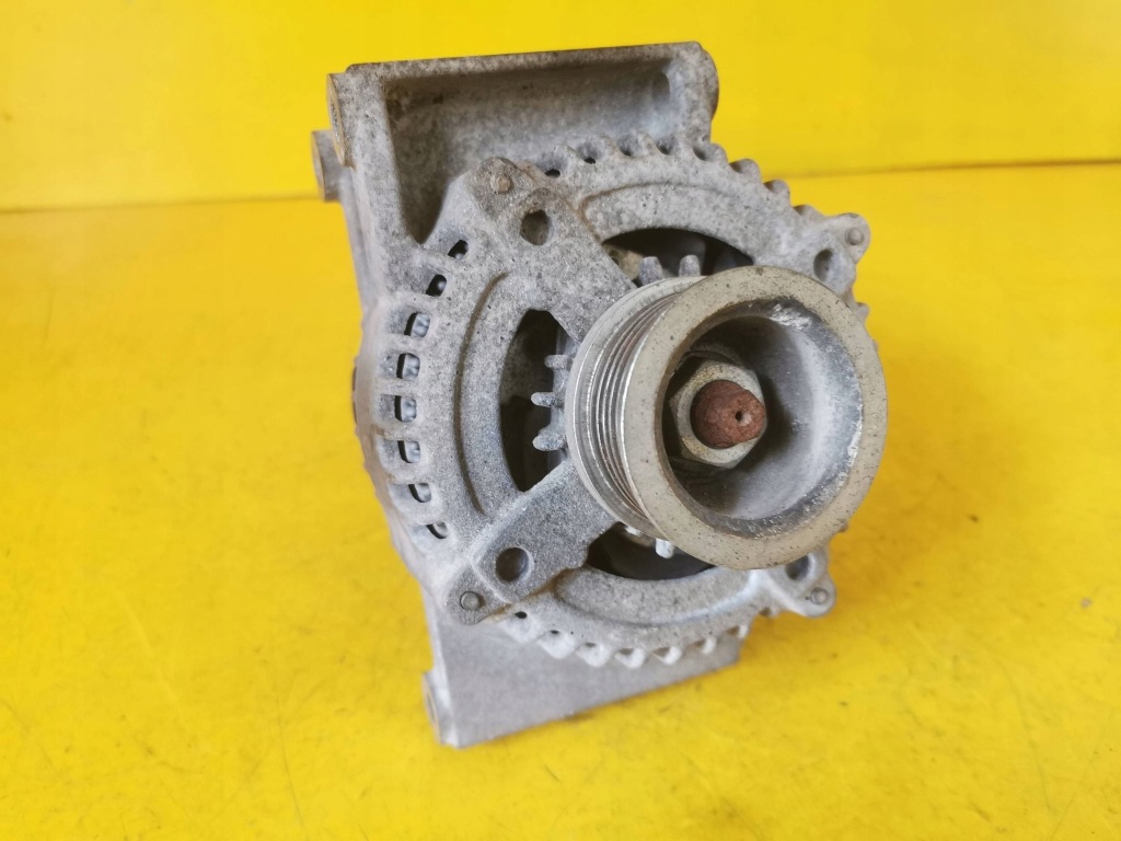 Купить Opel astra k 5 v генератор 13587304b