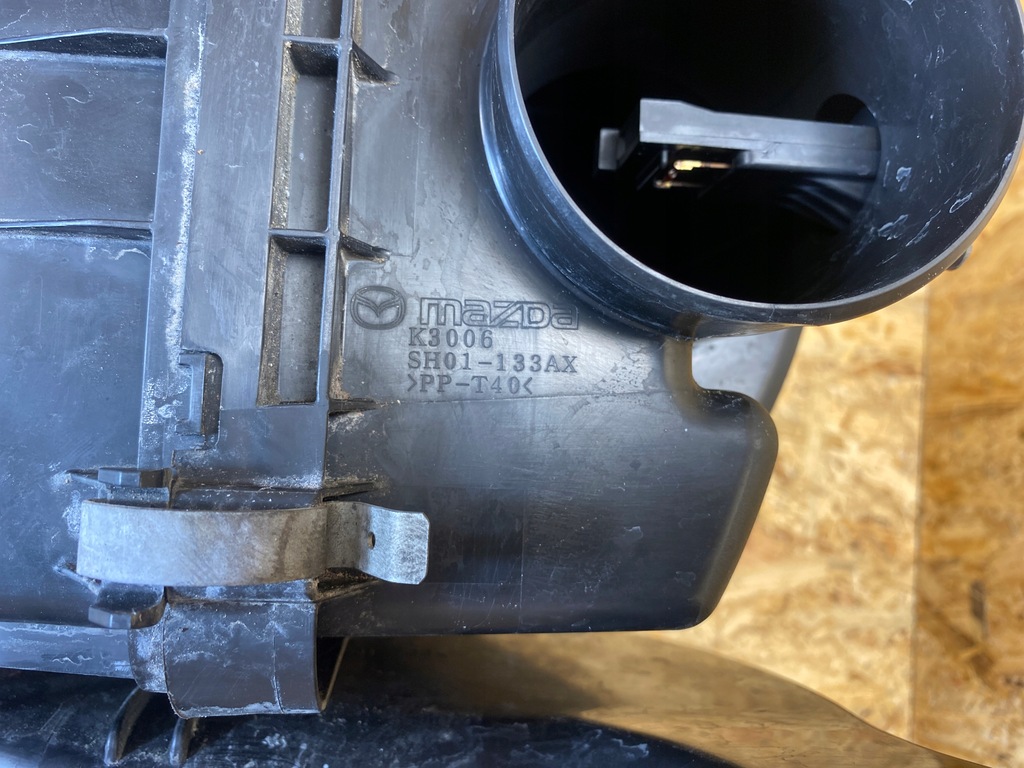 фото №10, Корпус фільтра повітря mazda cx-5 i 2.2d sh01-133ay sh01-133ax 2012-