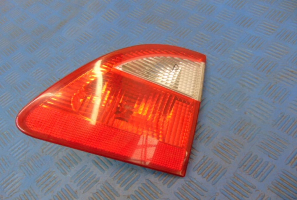 фото №1, Ford galaxy mk2 лампа багажника задня права