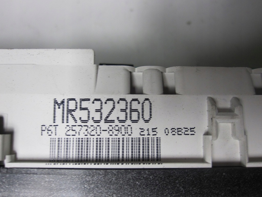 фото №8, Счетчик mitsubishi pajero pinin 1.8gdi 00 obr