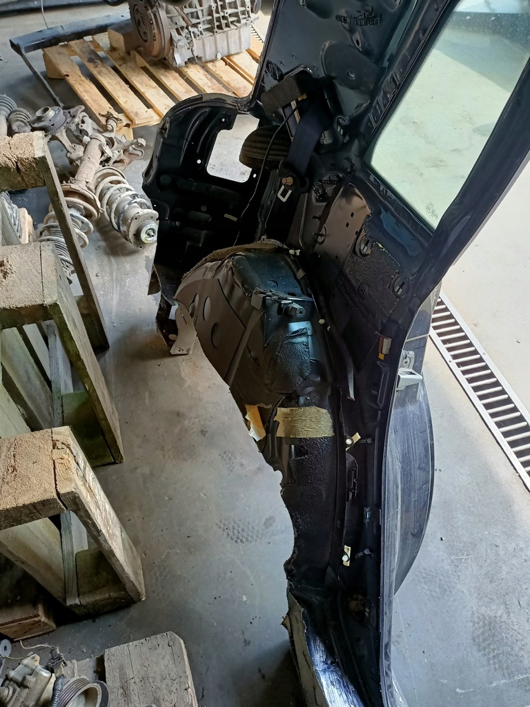 фото №4, Четверть крыло левый задняя audi a3 8l 5d lz5l