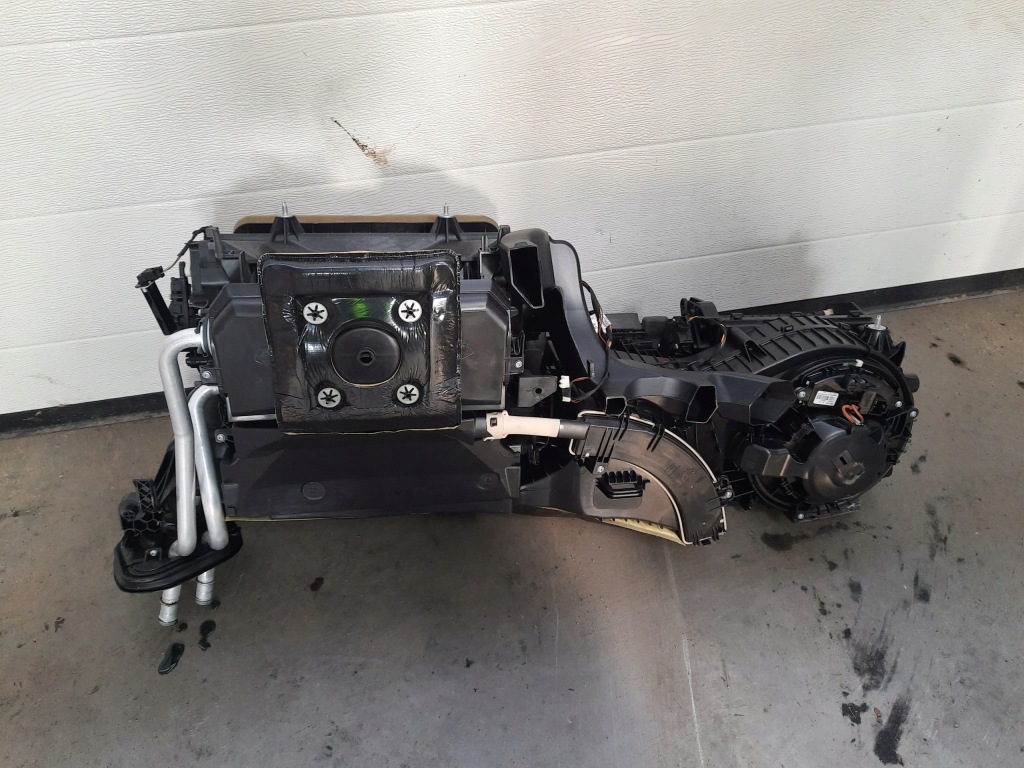 фото №8, Bmw 1 f20 f21 f22 lift 18r. обігрівач комплектна europa ідеальний стан!!