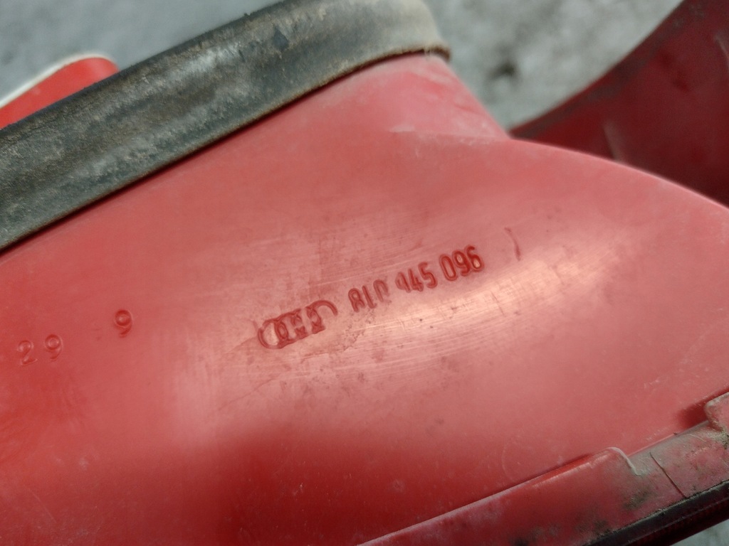 фото №13, Лампа правый задняя audi a3 8l przedlift 8l0945096