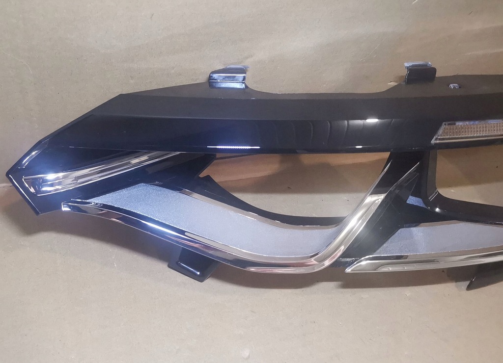 фото №4, Левый dekor рамка renault talisman full led 2141b