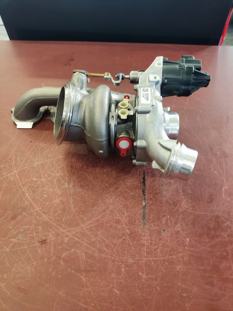 Турбонагнітач турбіна bmw g11 g20 g30 8631904 nowa Оригінал