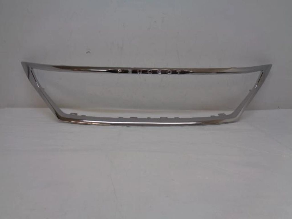 фото №1, Peugeot 5008 ii хром решітка решітка бампера