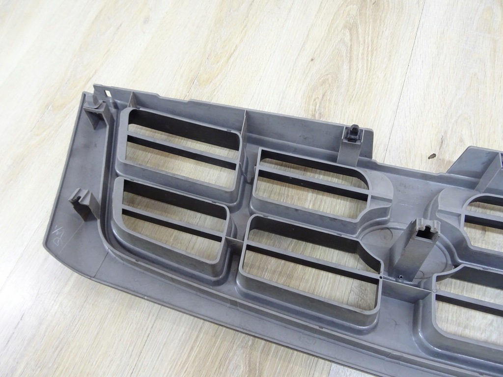 фото №8, Решітка радіатора решітка радіатора subaru forester i sf 97-00