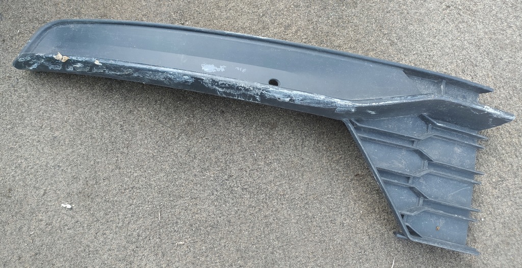 фото №2, Решітка решітка радіатора бампера протитуманної фари ліва перед skoda rapid lift 6ja 15-19