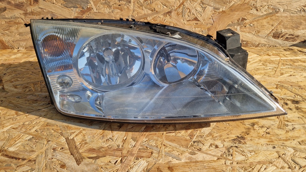 Купить Ford mondeo mk3 лампа перед передняя правая