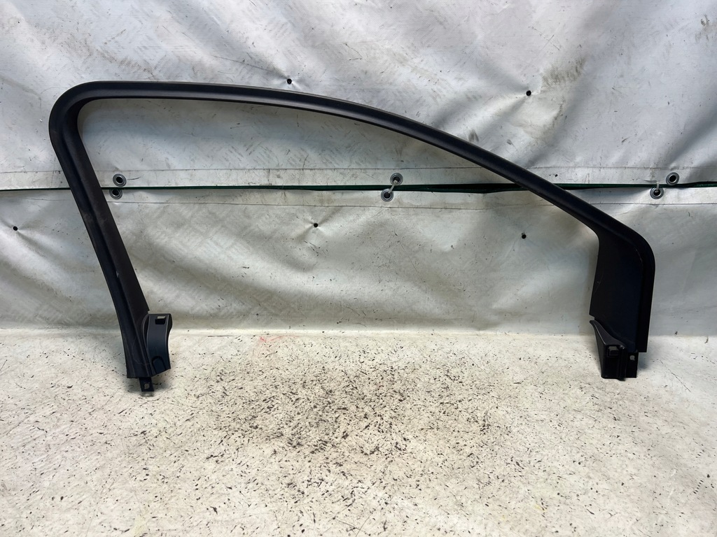 фото №1, Opel crossland x lift рамка защита дверь левый перед 13452115