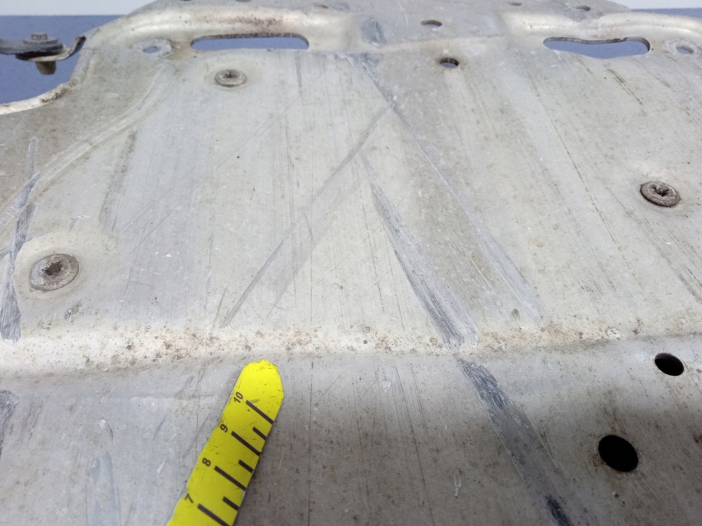 фото №6, Bmw 5 g30 g31 2.0d 520d плита захист pod двигун