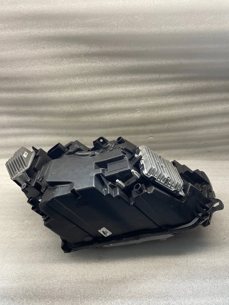 фото №10, Volvo xc40 2020 ліва лампа mid led 31655988