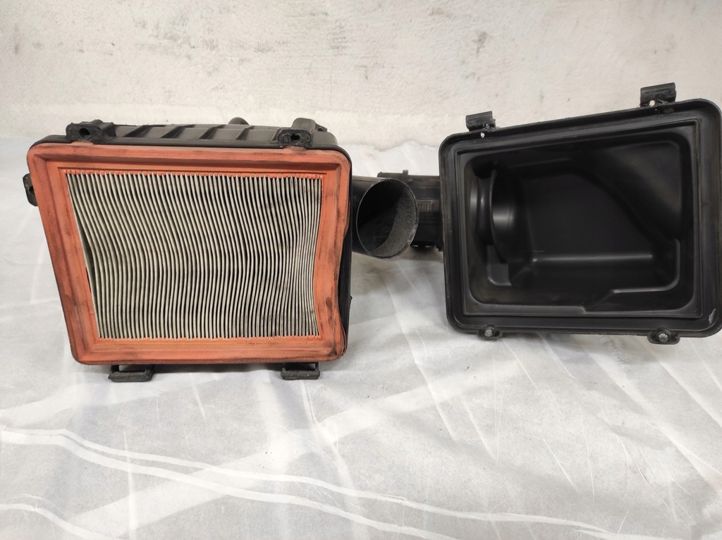 фото №10, Citroen berlingo i 04r корпус фильтра воздуха