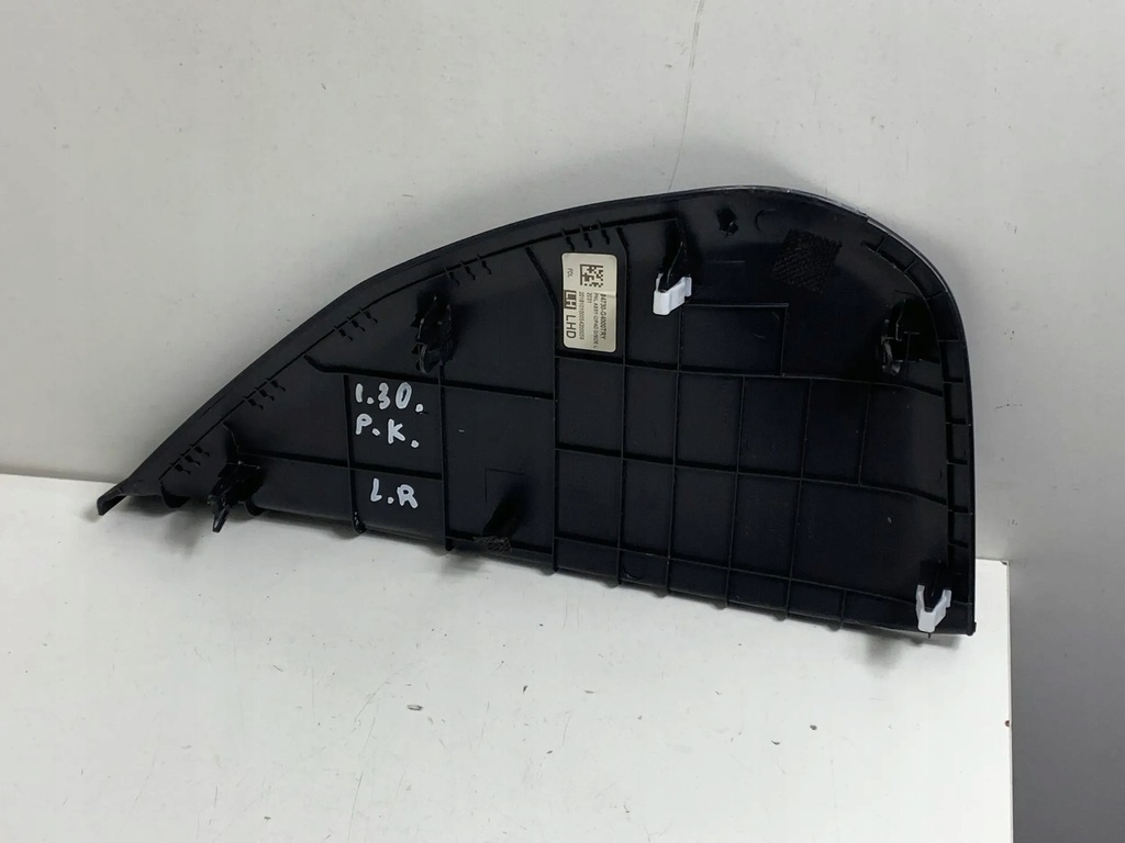 фото №5, Hyundai i30 2019 перед сторона левая панели приборная, консоль