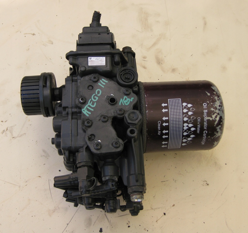 фото №1, Mercedes actros mp4 atego knorr bremse осушитель воздуха a0014465364