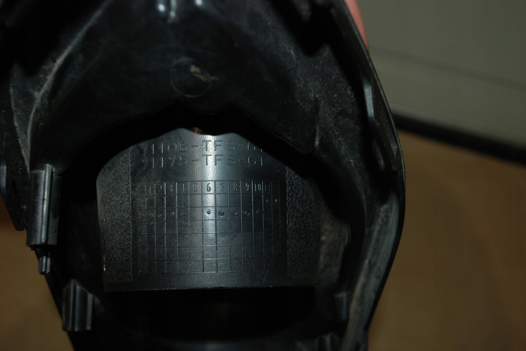 фото №11, Honda hr-v решётка бампера перед 2 ii lift 71106-tfs-g1 hrv оригинальный номер